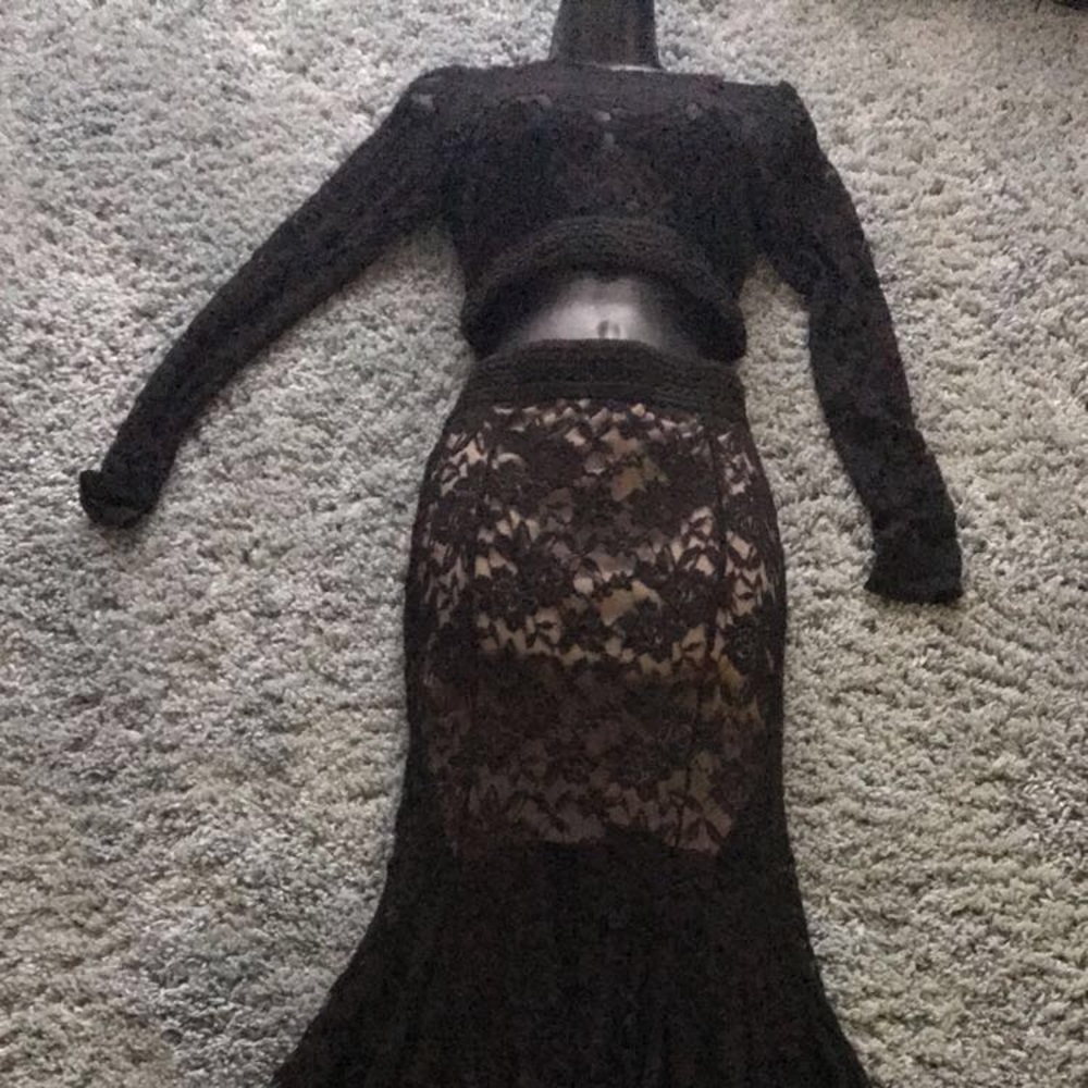 Long lace Marciano skirt set size xs